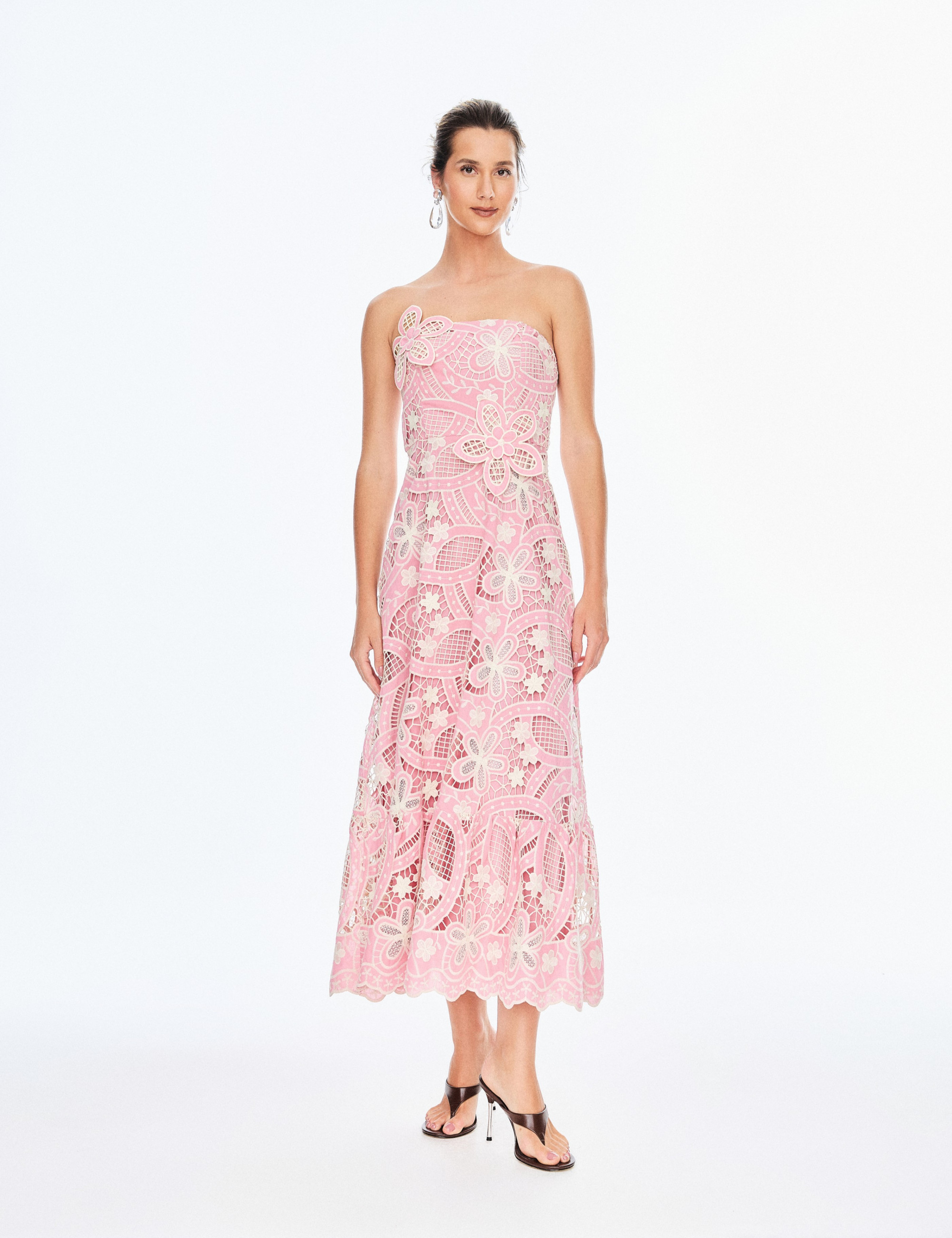 Vestido Guipir Flor 3D Kylie Rosa 