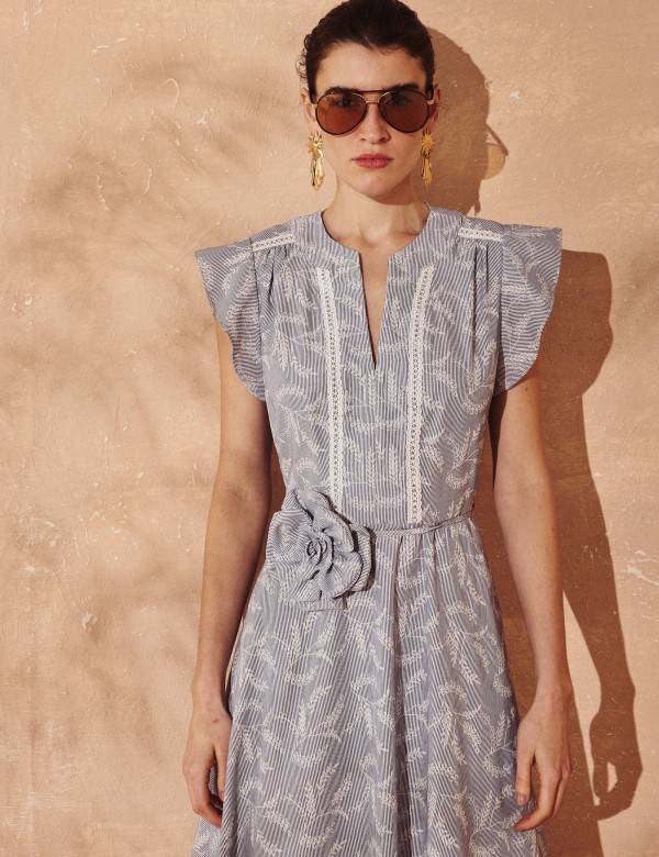 Vestido Bordado Emiliana Azul