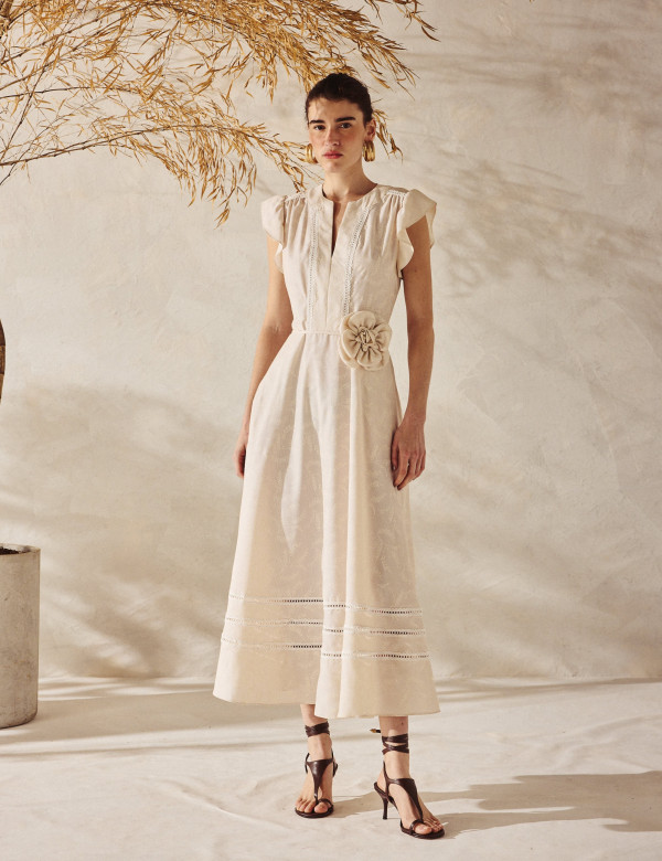 Vestido Bordado Emiliana Creme