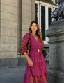 Vestido Bordado Genevive Vinho